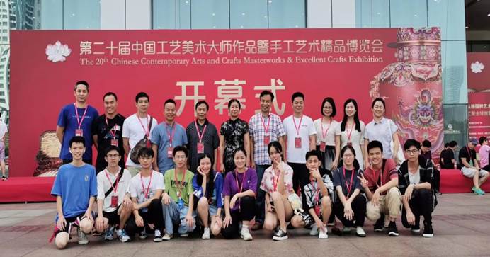 64B9830C40FE54553931C00FCD680553